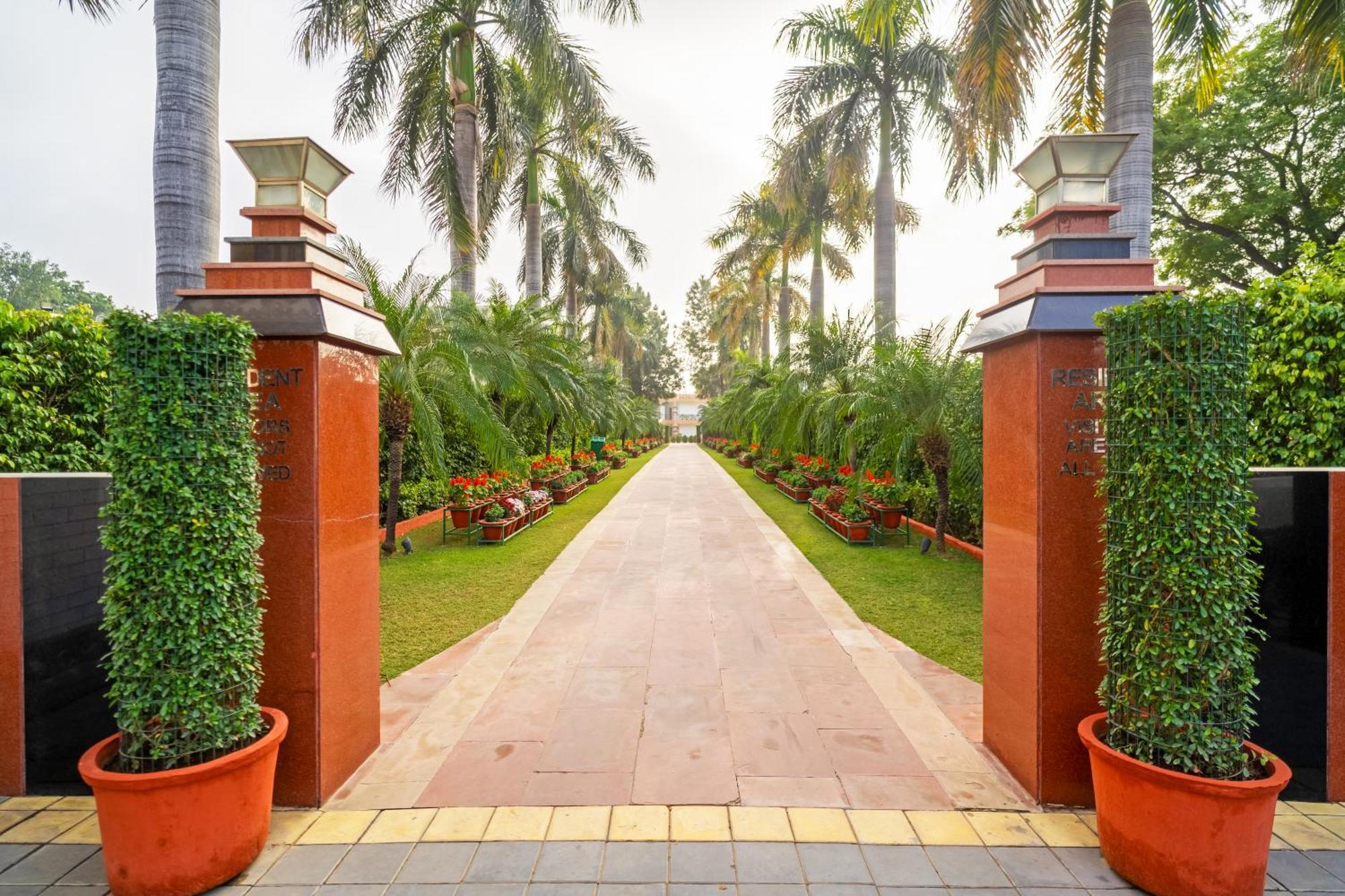 Aapno Ghar Resort & Amusement Park Gurgaon Eksteriør billede